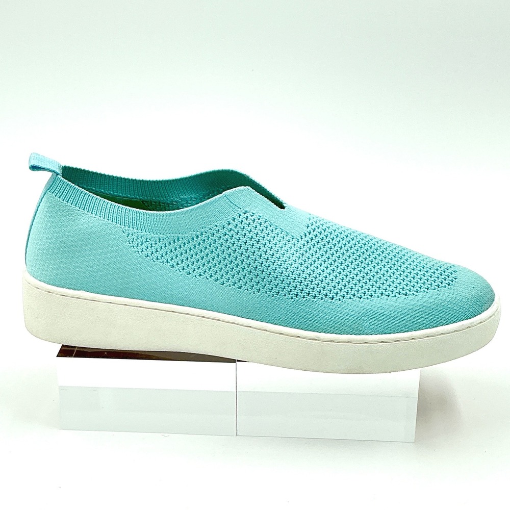 Volatile Size 9 Aqua Blue Knit Slip On Sneakers Coastal Casual NEW Sunday